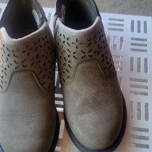 Osh Kosh Bgosh  boots in size 11 in